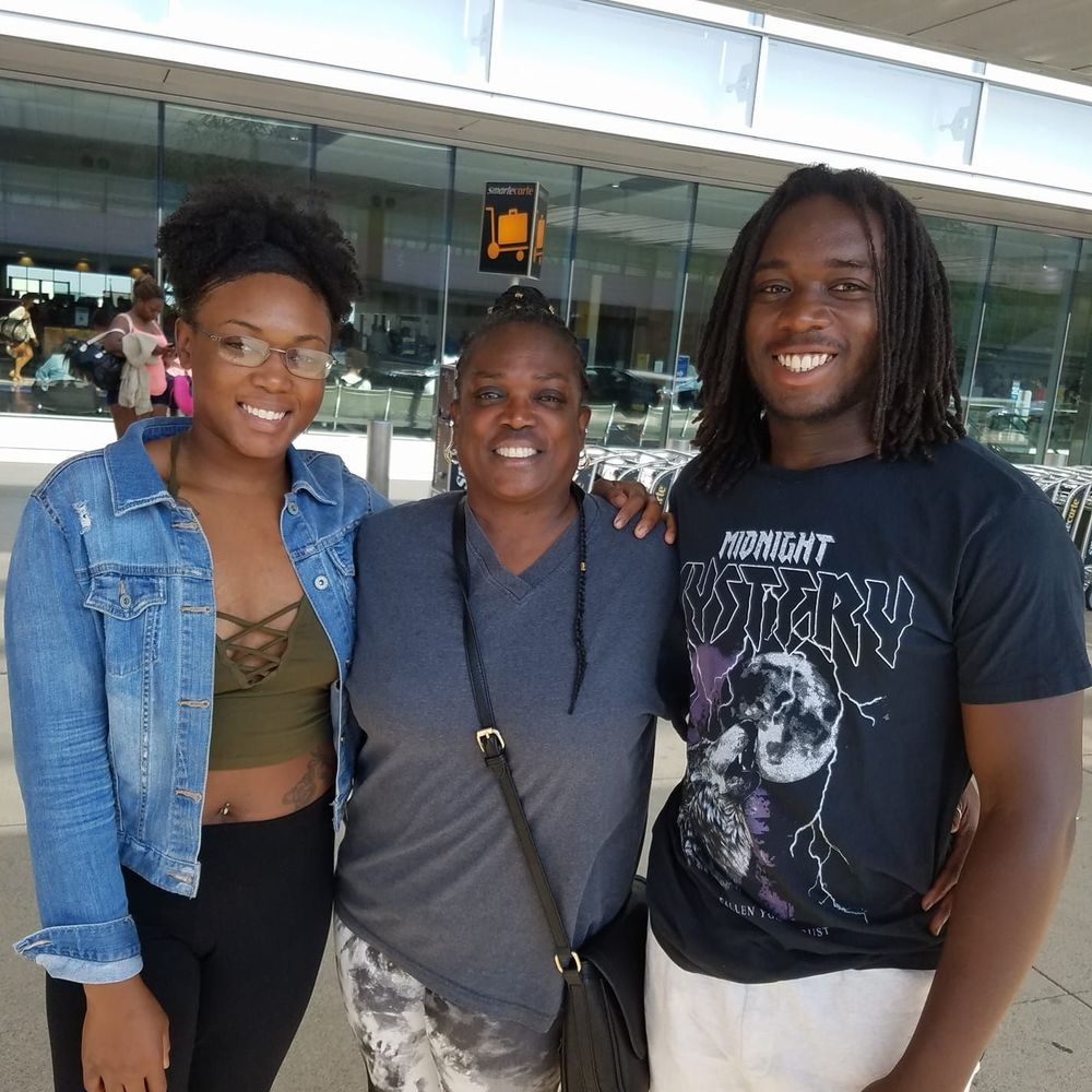 Meet your Posher, Tracy